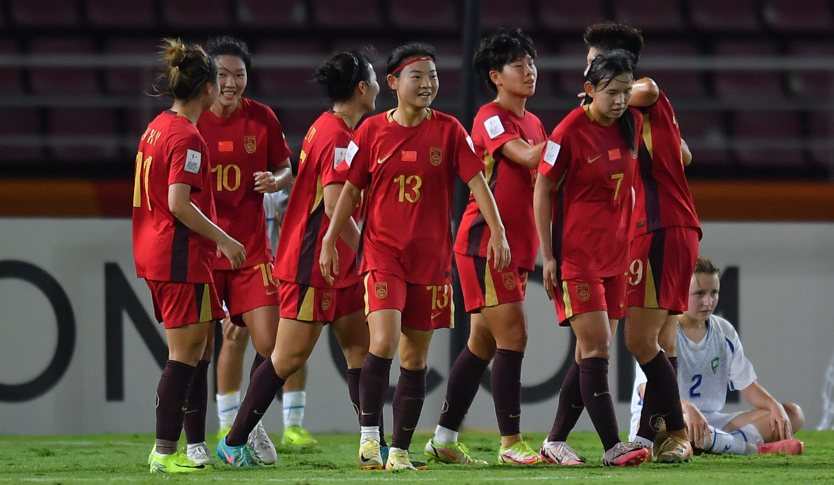 开云下载-2-1绝杀 让亚洲杯变东亚杯！四强对阵出炉 中国女足跟日本争决赛